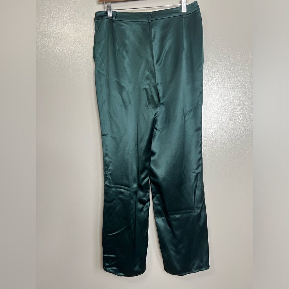 Lattelier emerald green satin seamed slit‎ ankle pants size large holiday office - Picture 3 of 10